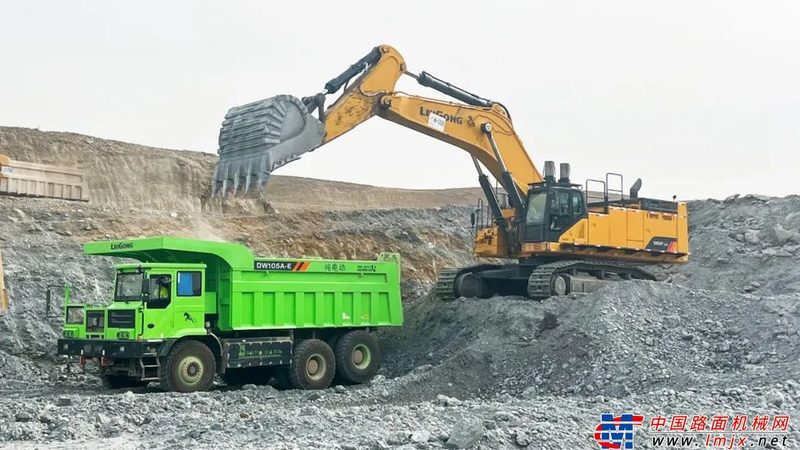 路面机械选型：如何精准匹配工况需求**